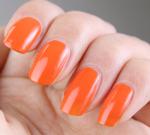 Oranje nagels voor maar € 2.00